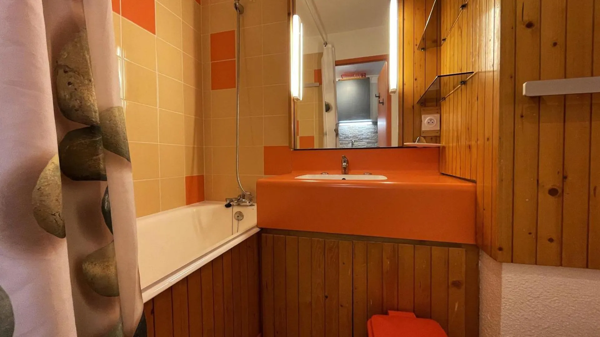 Studio Cosy Pour 2 Pers, Centre Des Menuires, Au Pied Des Pistes - Fr-1-452-273 Saint-Martin-de-Belleville