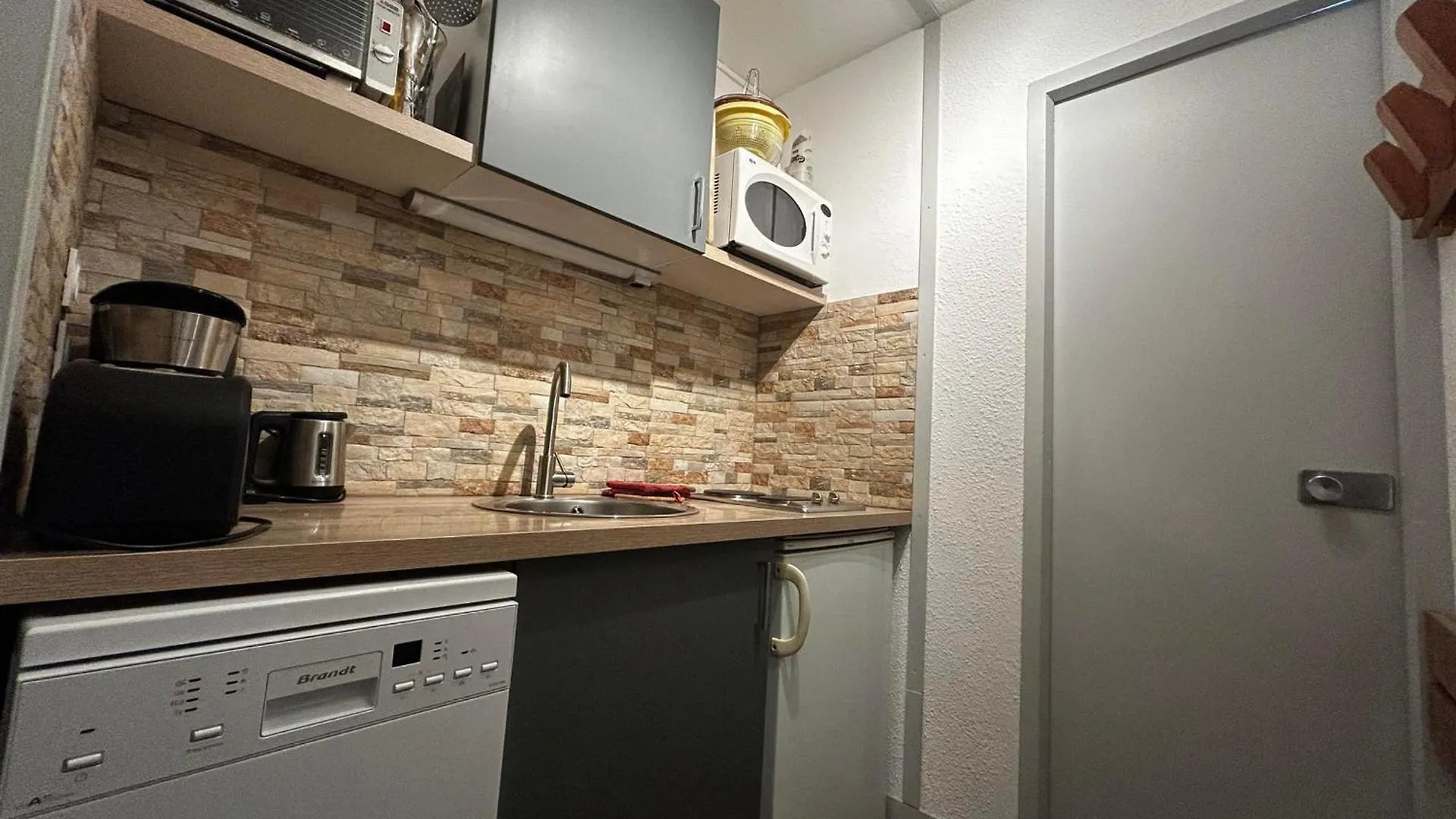 Studio Cosy Pour 2 Pers, Centre Des Menuires, Au Pied Des Pistes - Fr-1-452-273 Saint-Martin-de-Belleville Apartment